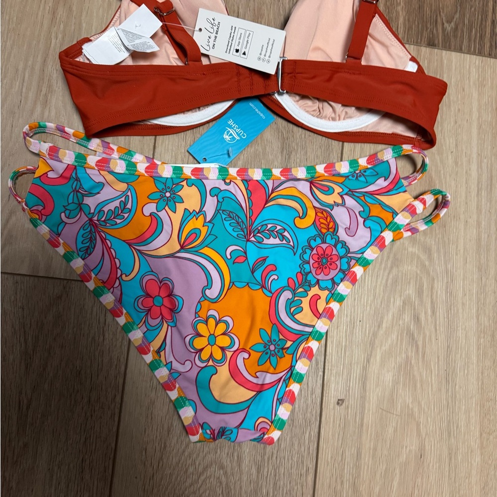 Cupshe NWT M BURNT ORANGE PRINT BRA TOP FLORAL BOTTOM 2-piece bikini - Picture 2 of 4